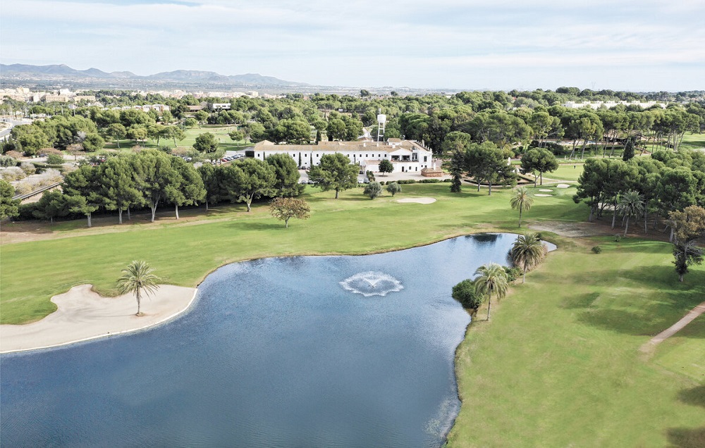 Escorpion Golf course Lagos+clubhouse